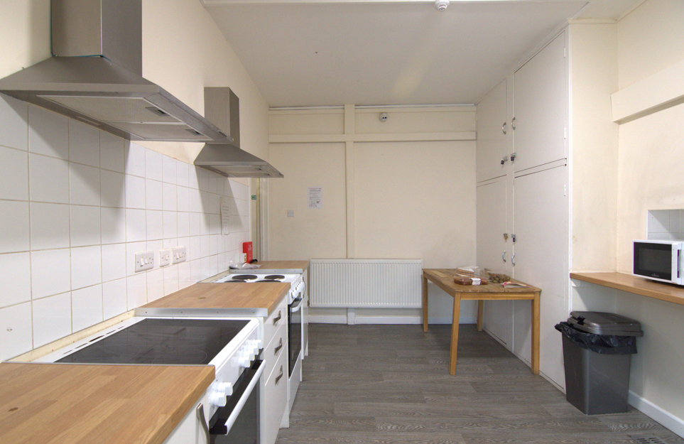 Portsmouth homlessness support. Kitchen picture.